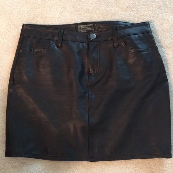 Current/Elliott Dresses & Skirts - Current/Elliott lamb leather skirt